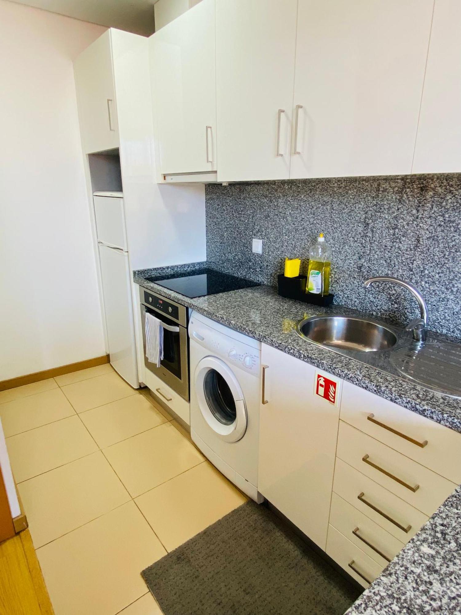 Beautiful Flats In The Best Location Leilighet Porto Eksteriør bilde